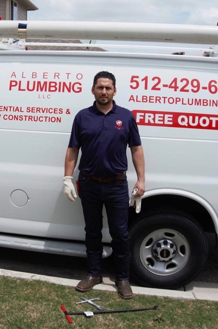Alberto Sr., founder of Alberto Plumbing with 25+ years of experience